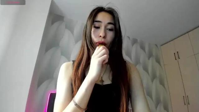 Image 8 of shy_bambiii Stream on Chaturbate on 13 months ago