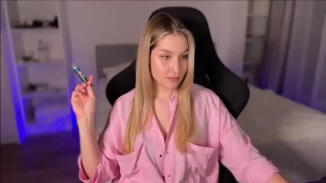 Thumbnail 1, shy_bee's Stream at Chaturbate, 14 months ago
