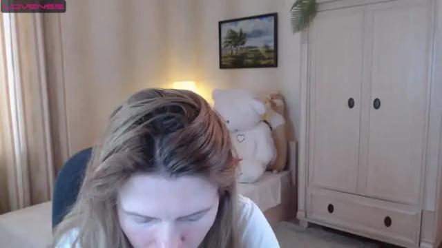 Image 2 of shy_moony Stream on Chaturbate on 13 months ago