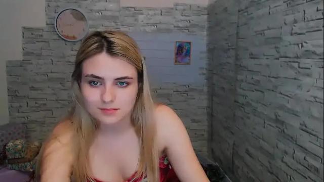 Image 6 of shy_sabrina_ Stream on Chaturbate on 1 month ago