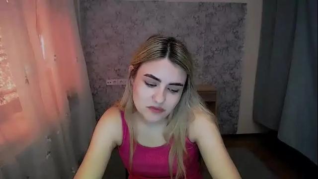 Image 2 of shy_sabrina_ Stream on Chaturbate on 1 month ago