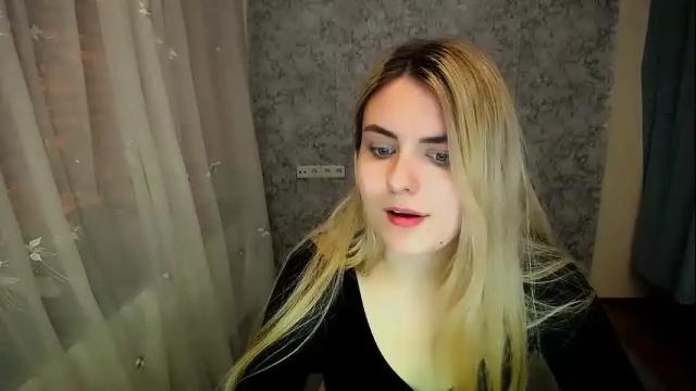 Image 12 of shy_sabrina_ Stream on Chaturbate on 28 days ago