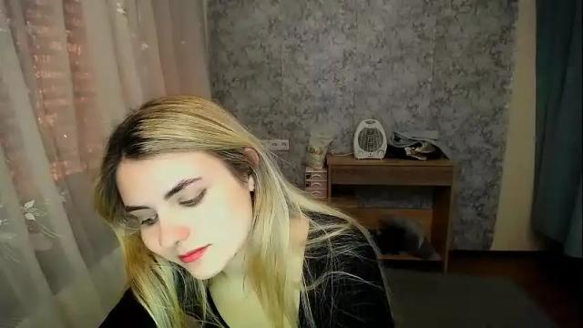 Image 2 of shy_sabrina_ Stream on Chaturbate on 28 days ago