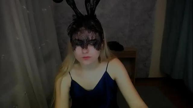 Image 8 of shy_sabrina_ Stream on Chaturbate on 13 days ago