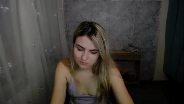 Image 7 of shy_sabrina_ Stream on Chaturbate on 7 days ago