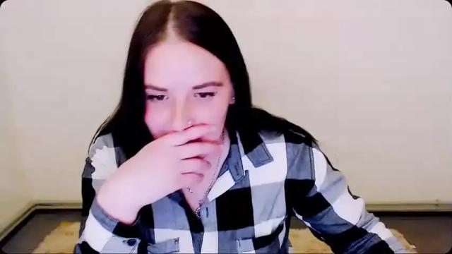 Image 3 of shy_star_amy Stream on Chaturbate on 18 months ago
