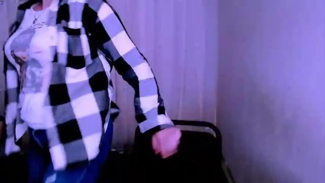 Image 11 of shy_star_amy Stream on Chaturbate on 18 months ago