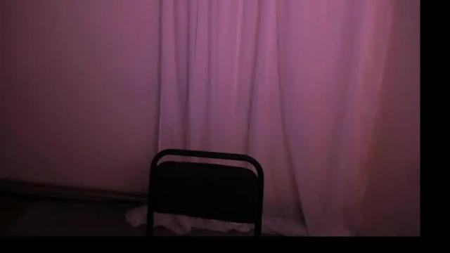 Image 2 of shy_star_amy Stream on Chaturbate on 18 months ago