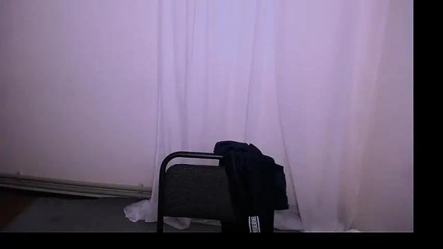 Image 10 of shy_star_amy Stream on Chaturbate on 18 months ago