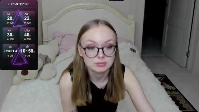 Image 2 of shy_suchka Stream on Chaturbate on 5 months ago