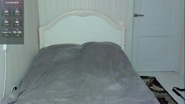 Image 4 of shy_suchka Stream on Chaturbate on 5 months ago