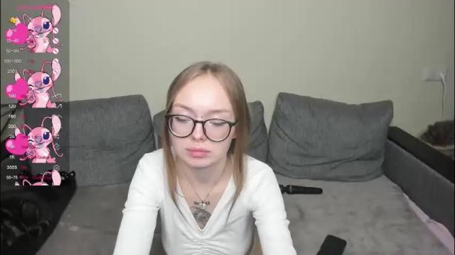 Image 11 of shy_suchka Stream on Chaturbate on 5 days ago