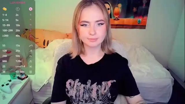 Thumbnail 3, shyfoxxxy's Stream at Chaturbate, 10 days ago