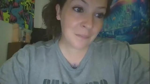 Image 10 of shymilf535 Stream on Chaturbate on 1 month ago