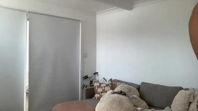 Image 3 of shysashy Stream on Chaturbate on 1 month ago