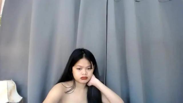 Image 12 of shytypexxx Stream on Chaturbate on 18 months ago