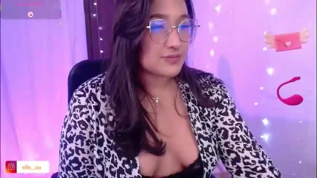 Image 3 of sia_ellis Stream on Chaturbate on 1 month ago