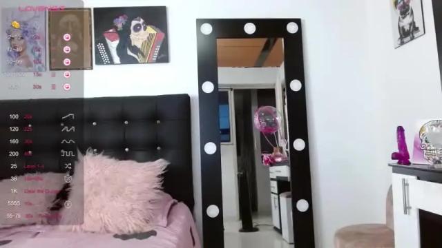 Image 10 of siamarlin Stream on Chaturbate on 13 months ago