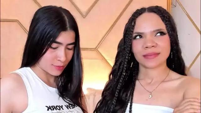 Image 2 of siara_lewis_ Stream on Chaturbate on 1 month ago