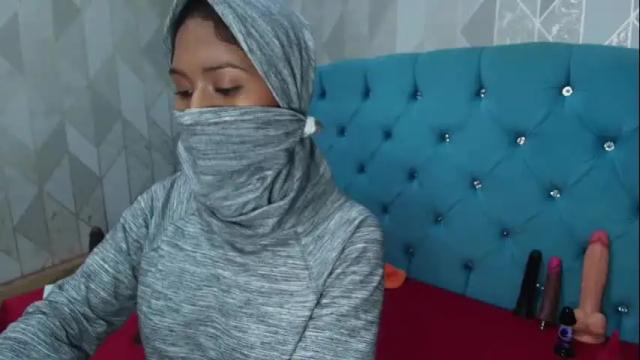 Image 4 of siarawuayuu Stream on Chaturbate on 1 month ago