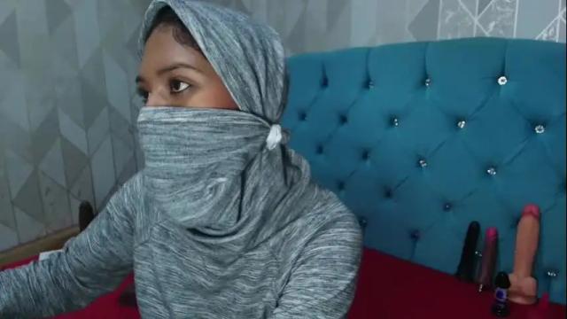 Image 6 of siarawuayuu Stream on Chaturbate on 1 month ago