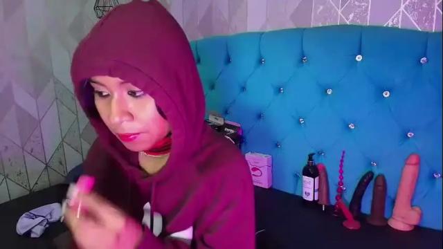 Image 11 of siarawuayuu Stream on Chaturbate on 1 month ago