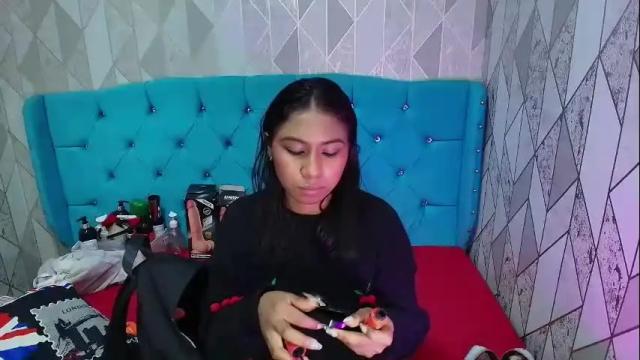 Thumbnail 1, siarawuayuu's Stream at Chaturbate, 26 days ago