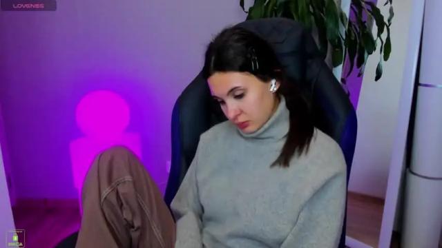 Image 4 of siaspencer Stream on Chaturbate on 17 months ago