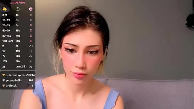 Image 10 of siberian_siren Stream on Chaturbate on 1 month ago
