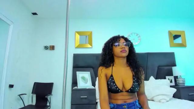Image 3 of sidneybrooks Stream on Chaturbate on 17 months ago