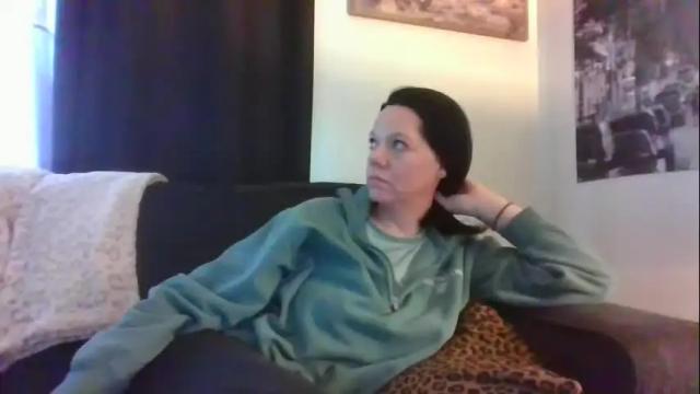 Image 3 of sidneyraee Stream on Chaturbate on 16 days ago