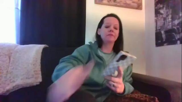 Image 6 of sidneyraee Stream on Chaturbate on 16 days ago