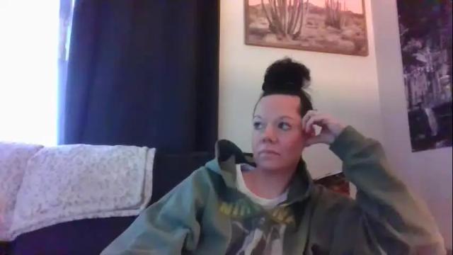 Image 4 of sidneyraee Stream on Chaturbate on 14 days ago