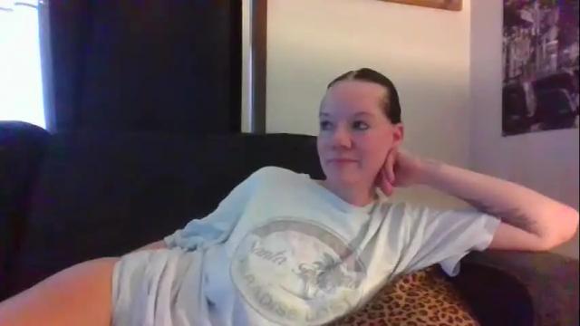 Image 3 of sidneyraee Stream on Chaturbate on 2 days ago