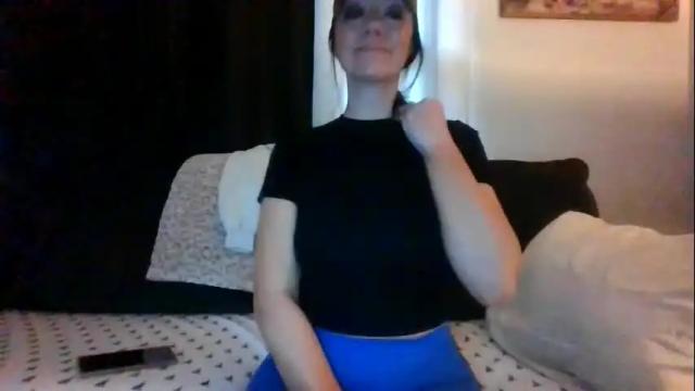 Image 11 of sidneyraee Stream on Chaturbate on 2 months ago