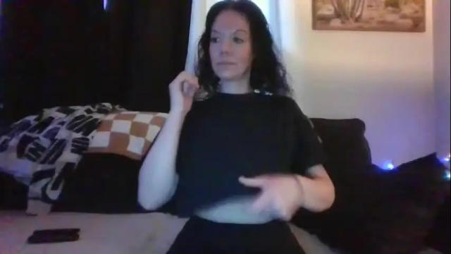 Thumbnail 3, sidneyraee's Stream at Chaturbate, 1 month ago