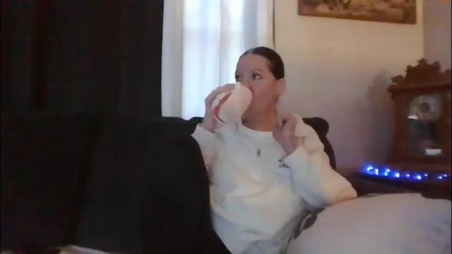 Image 7 of sidneyraee Stream on Chaturbate on 1 month ago