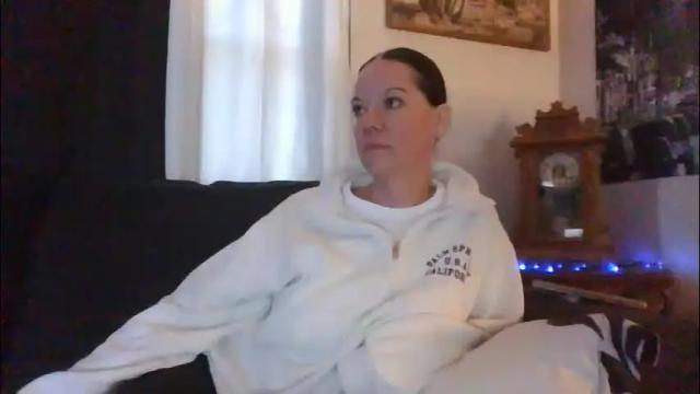 Thumbnail 3, sidneyraee's Stream at Chaturbate, 26 days ago