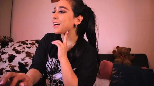 Image 6 of sierra_x_nevadas Stream on Chaturbate on 13 months ago