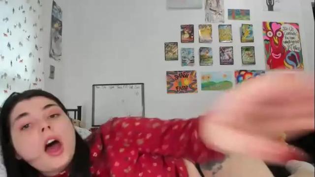 Image 12 of sierrasquirter Stream on Chaturbate on 15 months ago