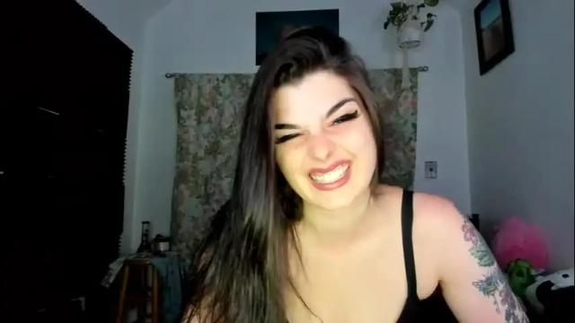 Image 2 of sierrasquirter Stream on Chaturbate on 1 month ago