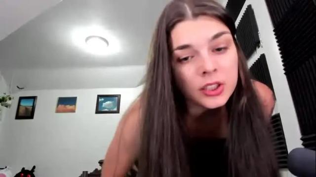 Image 6 of sierrasquirter Stream on Chaturbate on 6 months ago