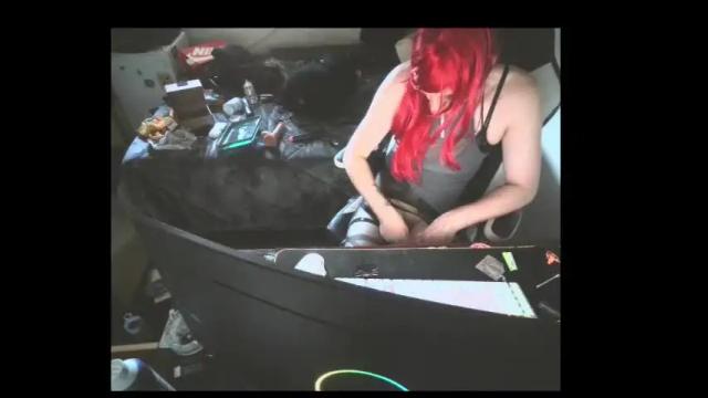 Image 11 of siksikky_vikky Stream on Chaturbate on 19 months ago