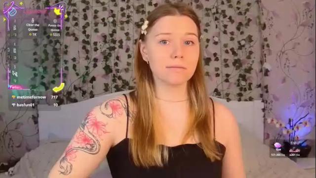 Image 8 of silent_princesses Stream on Chaturbate on 2 months ago