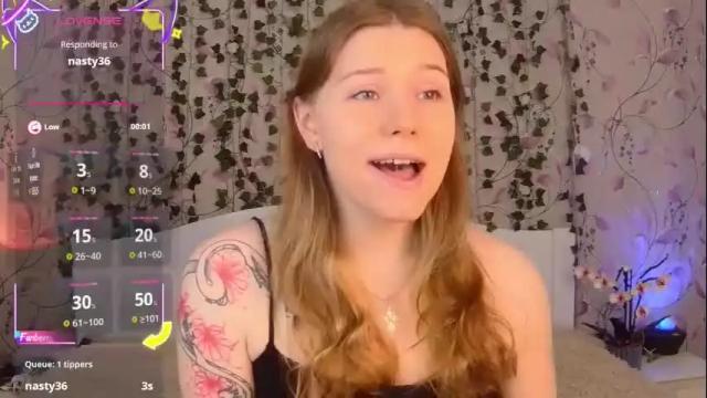 Image 10 of silent_princesses Stream on Chaturbate on 2 months ago
