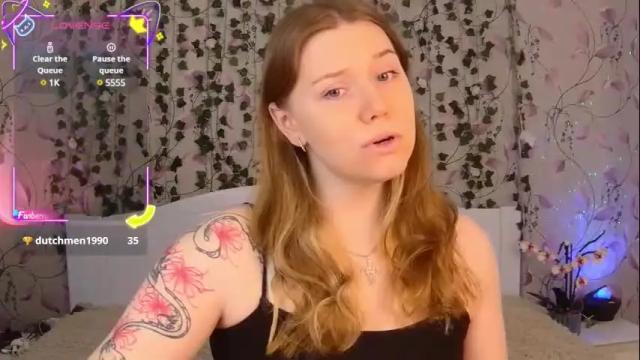 Image 3 of silent_princesses Stream on Chaturbate on 2 months ago