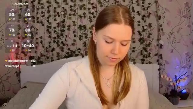 Image 11 of silent_princesses Stream on Chaturbate on 1 month ago