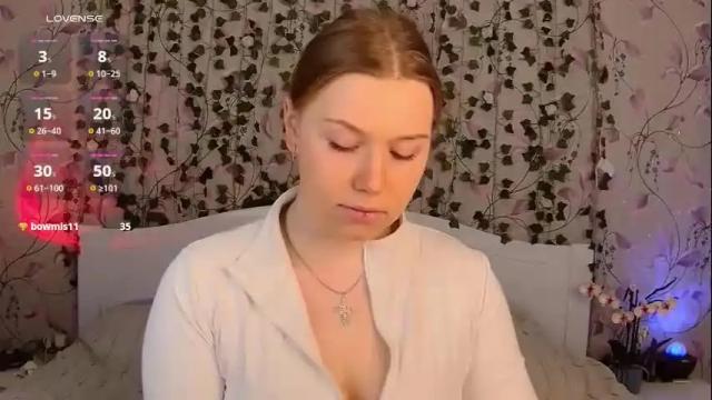 Image 7 of silent_princesses Stream on Chaturbate on 1 month ago