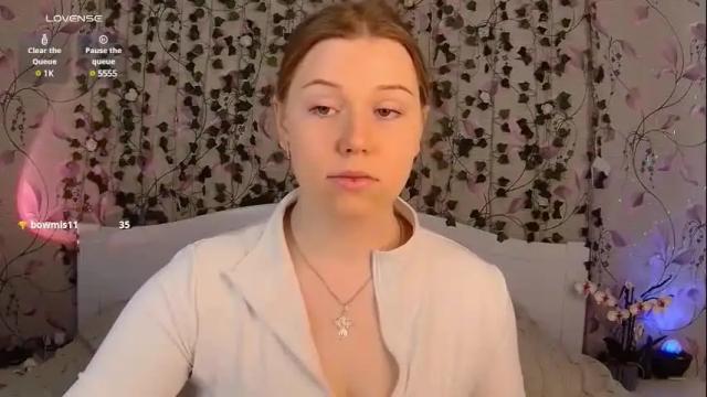 Image 8 of silent_princesses Stream on Chaturbate on 1 month ago