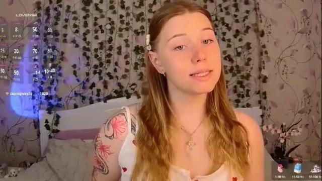 Image 8 of silent_princesses Stream on Chaturbate on 15 days ago